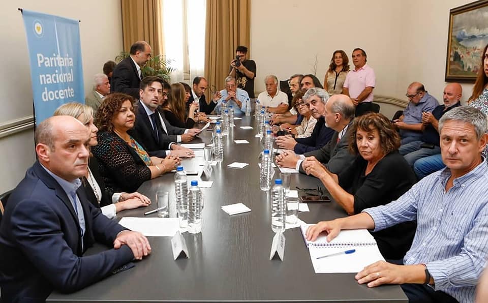Paritaria-Nacional-Docente-20-02-27-01