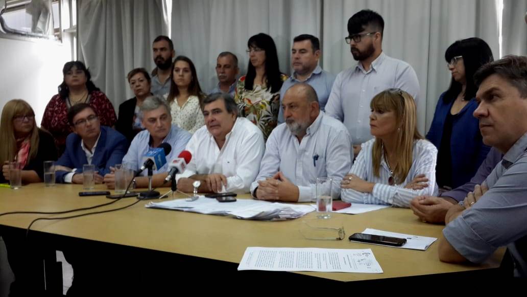 UCR-Cambiemos-19-05-07-01