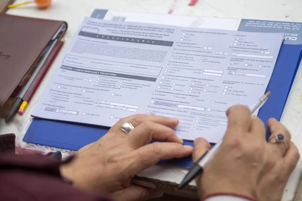 Encuesta-en-carceles-24-06-10-02