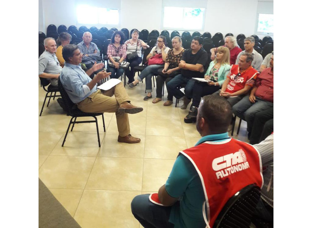 Jorge-Capitanich-Frente-Gremial-Docente-19-12-03-01