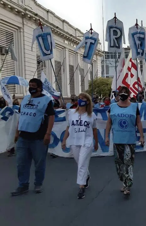 Frente-Gremial-Docente-23-12-13-01