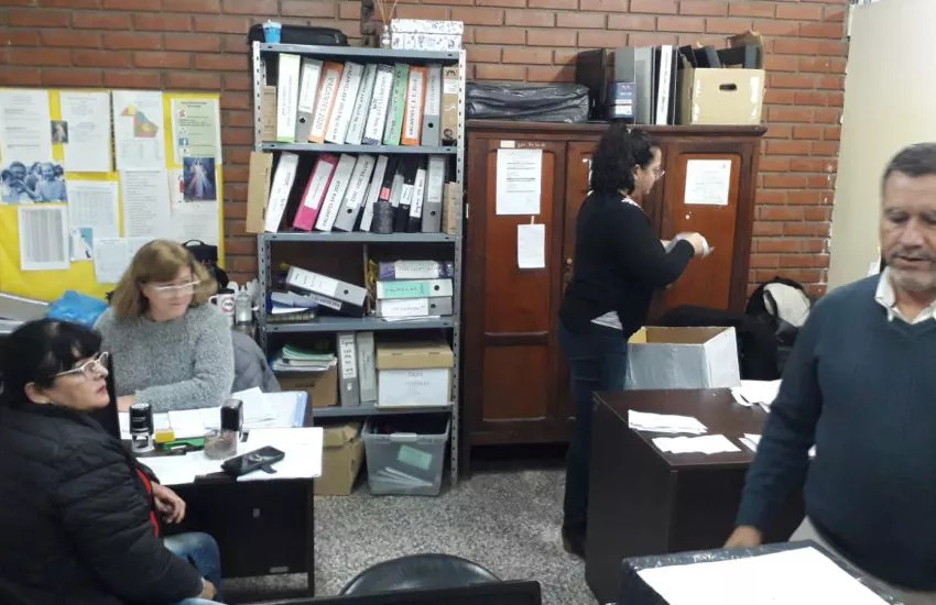 Concurso-de-Ascenso-de Escuelas-para-Adultos-22-06-13-01