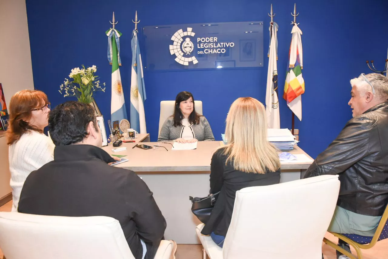 Elida-Cuesta-Colegio-de-Enfermeria-22-10-12-01