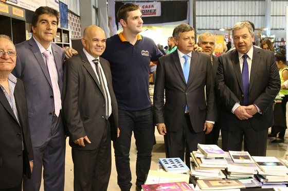 Feria-del-libro-General-San-Martin-17-08--17-01