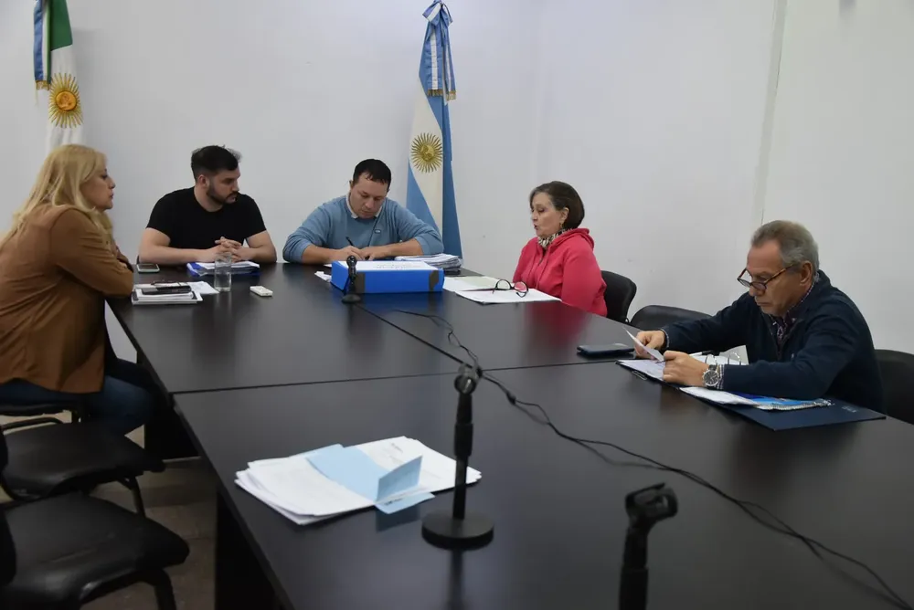 Comision-de-Hacienda-24-08-05-02