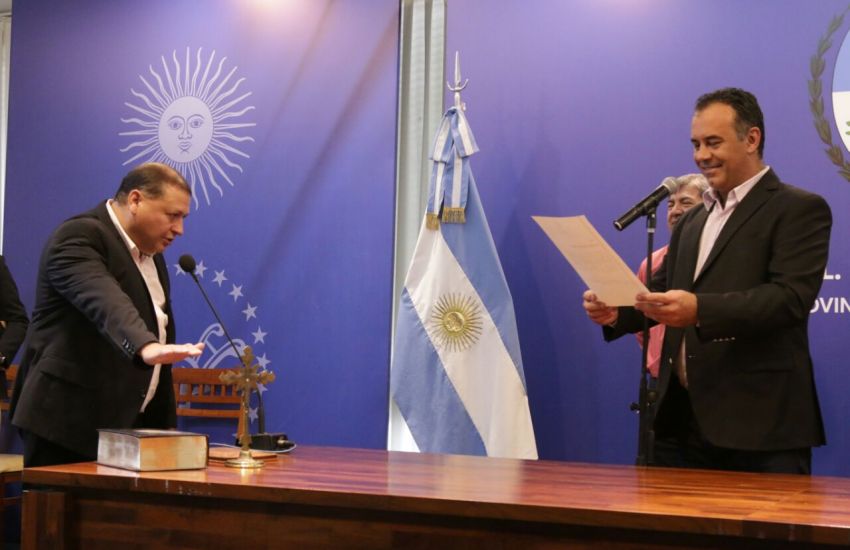 Juramento-de-Ricardo-Lazdin-secretario-de-Empleo-18-04-30-01