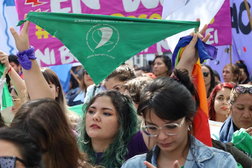 Mumala-28S-23-09-28-01