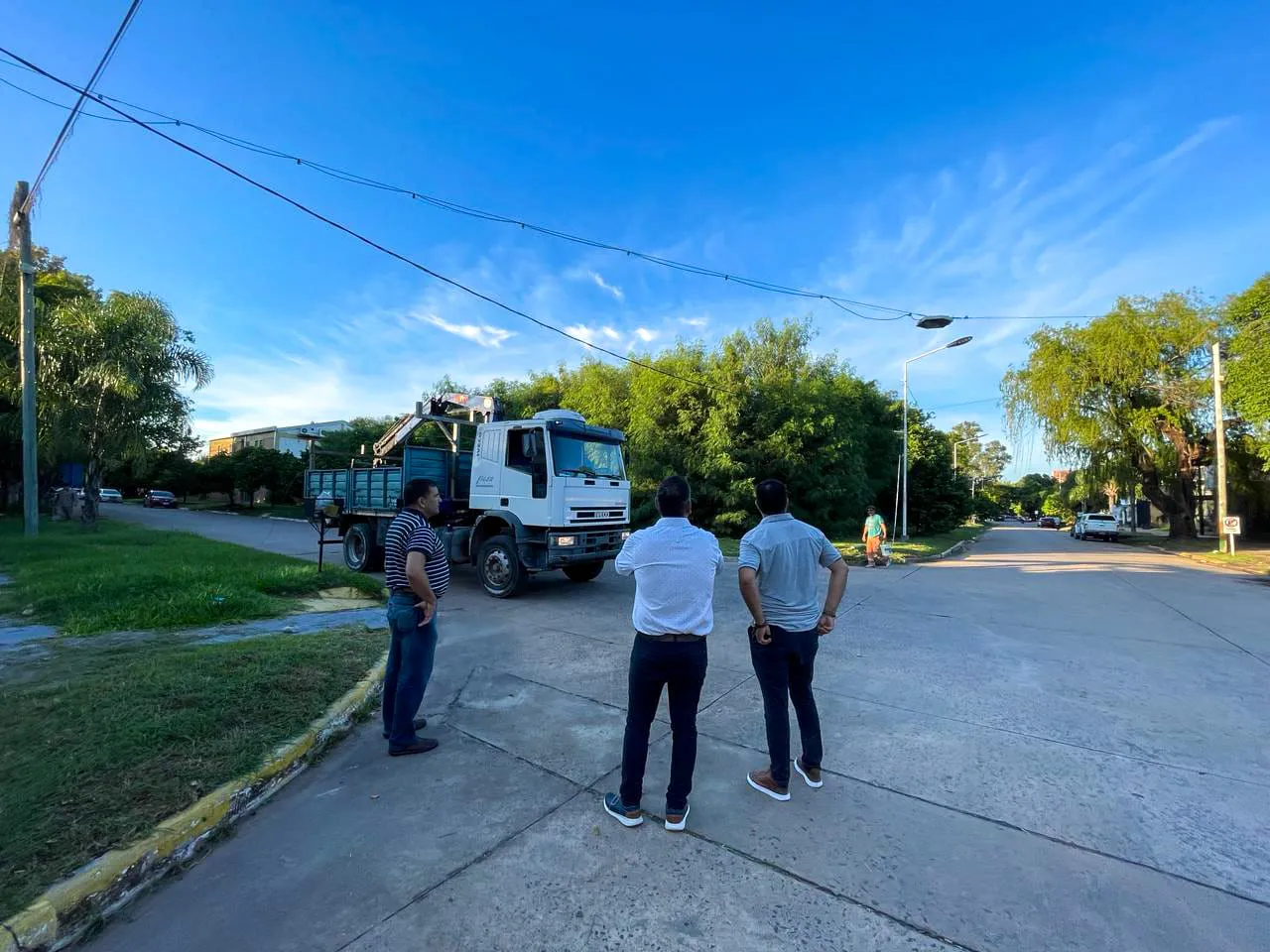 Recambio-de-luminarias-24-03-19-02