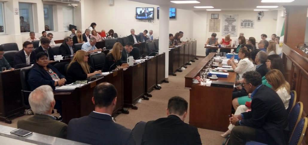 Interpelacion-a-Mosqueda-Cambiemos-18-12-13-01