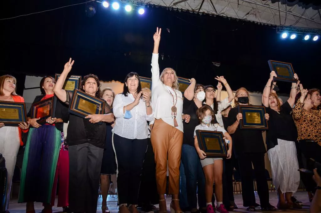PJ reconocimiento a mujeres