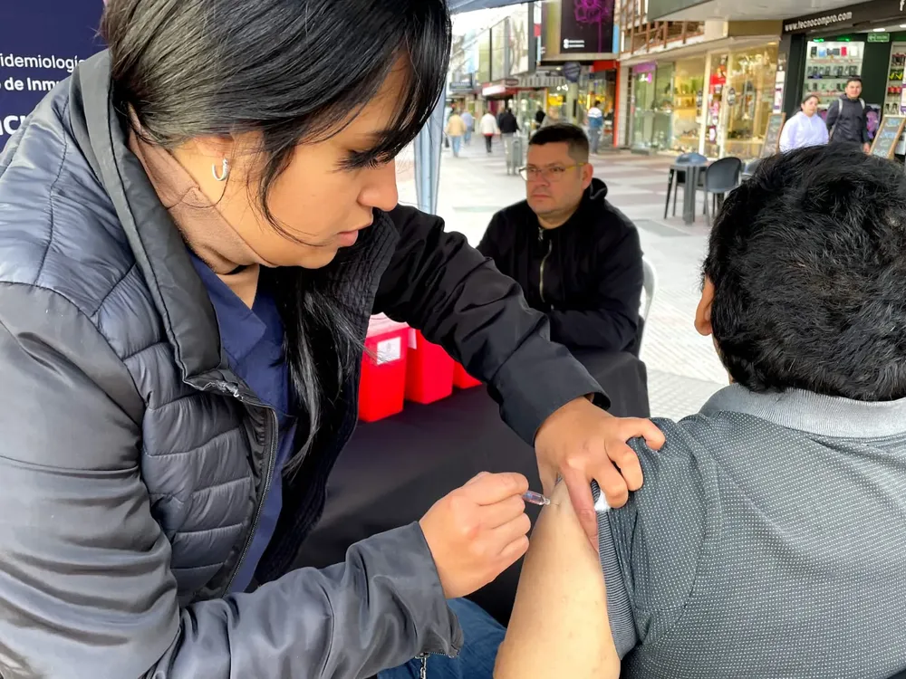 Vacunacion-antigripal-24-06-24-06