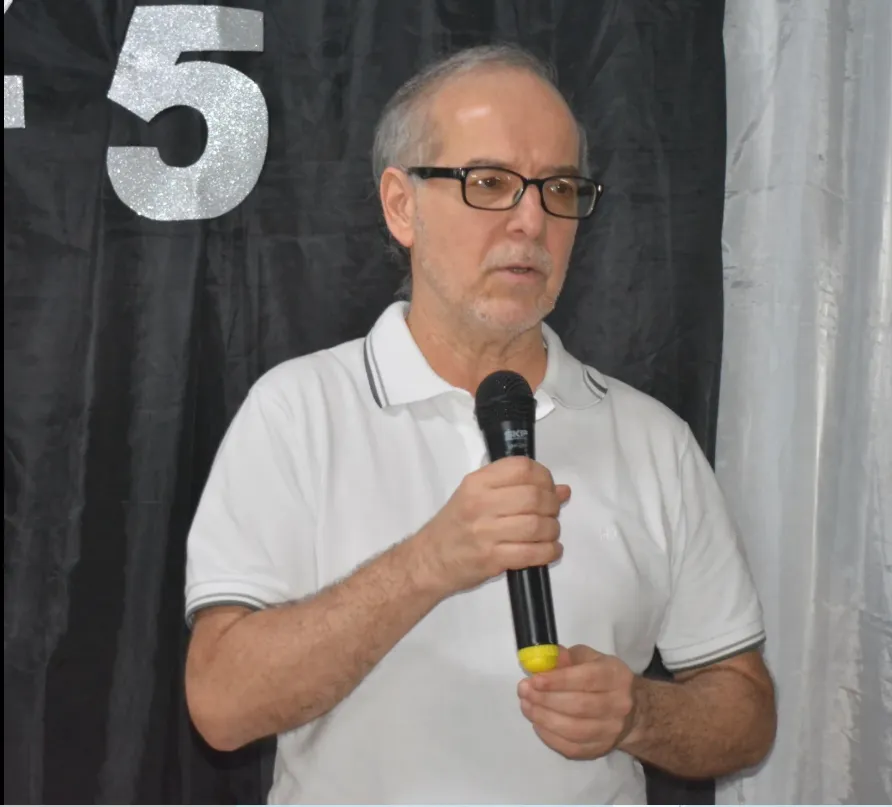 carlos-martinez-referente-libres-del-sur_2png