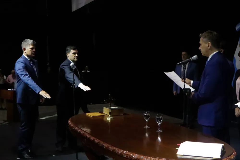 Juramento-de-entes-autarquicos-empresas-del-Estado-23-12-11-01