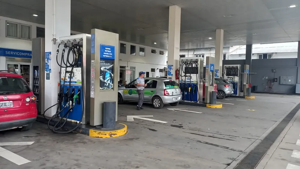Estaciones-de-servicios-24-02-01