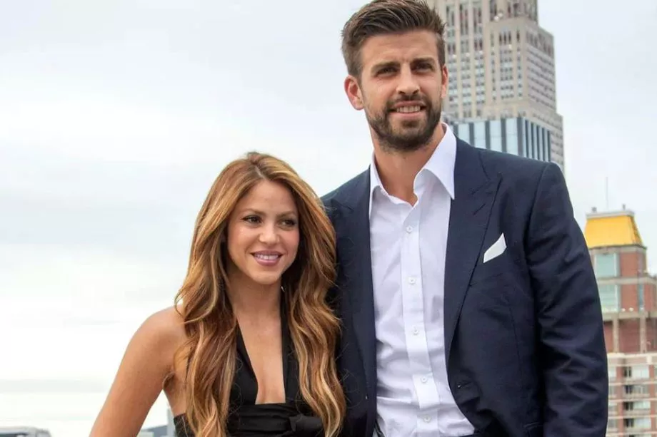 Shakira-Pique-22-06-18-01
