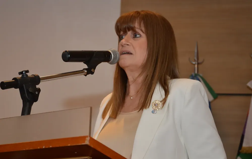 Emilia-Maria-Valle-Juramento-24-12-20-03