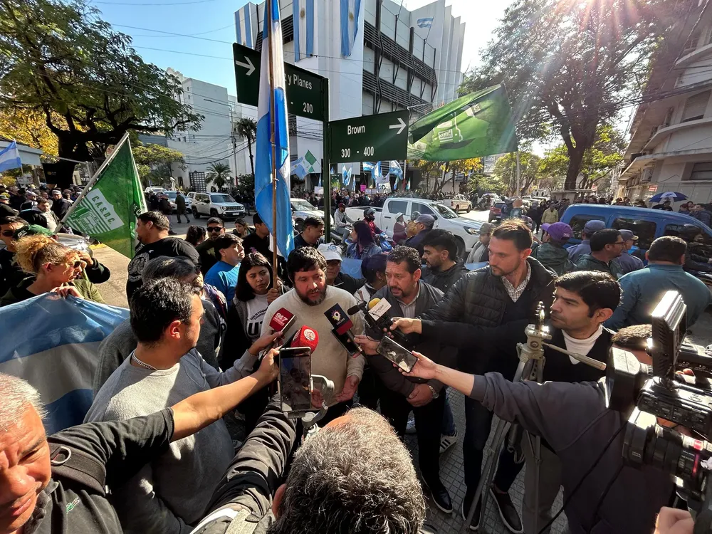 CGT-Manifestacion-al-STJ-25-07-08-07