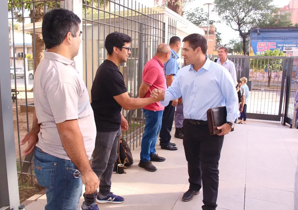 Llegada-de-funcionarios-en-Casa-de-Gobierno-23-12-10-03