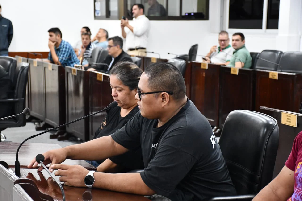 Audiencia-Publica-Regularizacion-dominial-26-04-14-01