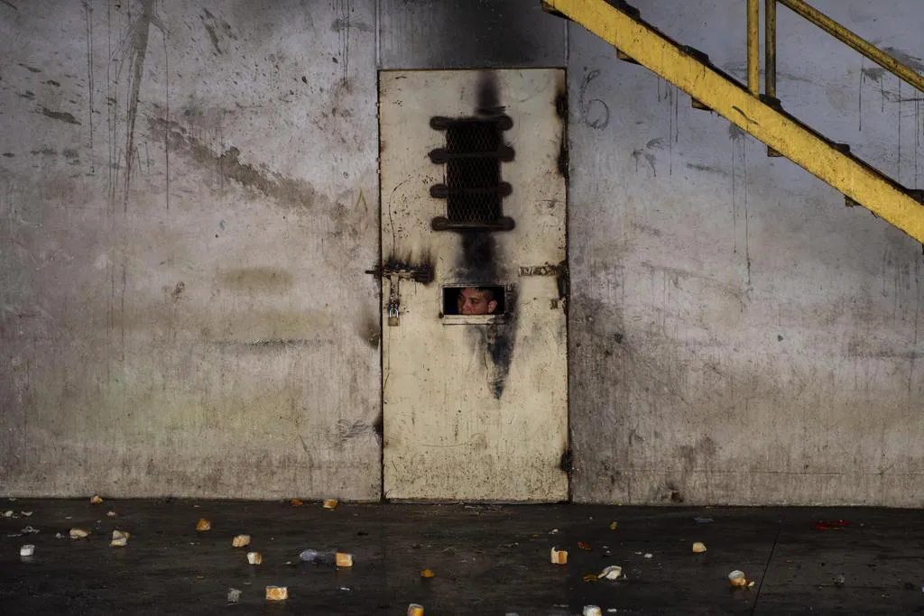 Complejo-Penitenciario-Saenz-Penia-24-08-01-04