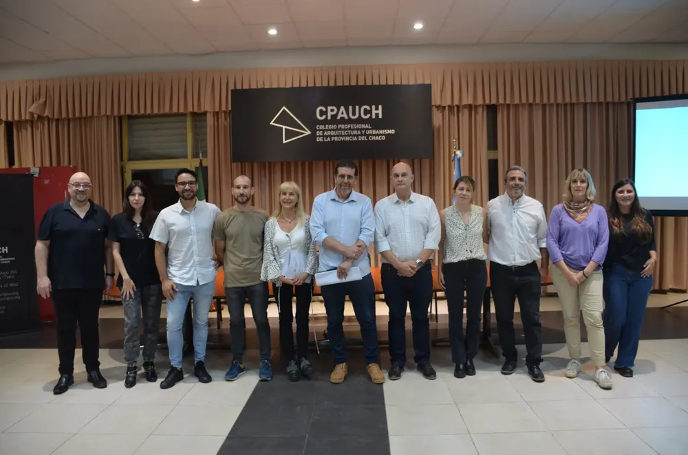 Arquitectos-fadea-Asamblea-24-05-07-02