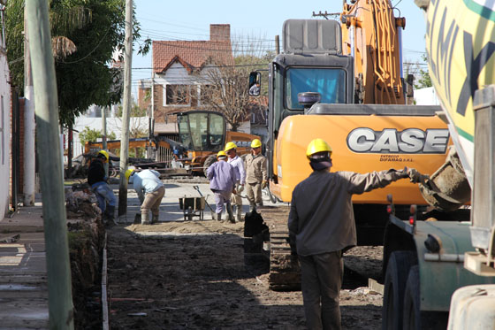 Pavimentacion-de-calle-Roldan-17-01-12-03