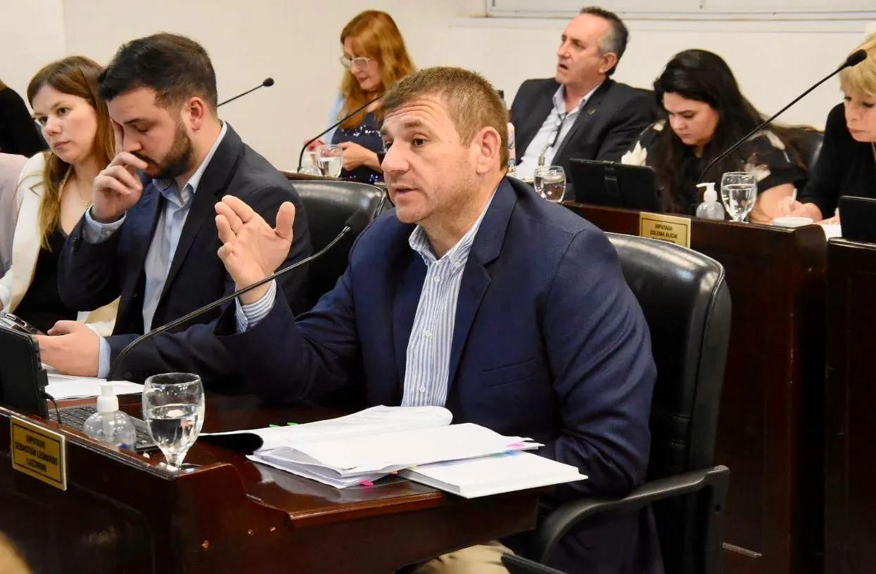 Sebastian-Lazzarini-24-09-09-01