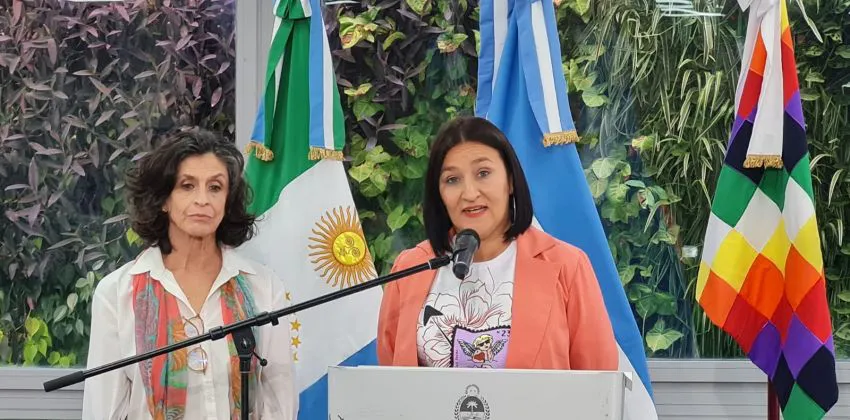 Gloria-Zalazar-Silvana-Perez-23-06-09-01