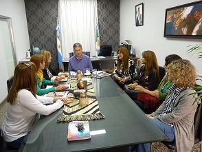 Farias- reunido- con- referentes- de- Institutos-educativos- de- Villa -Angela -y -Charata