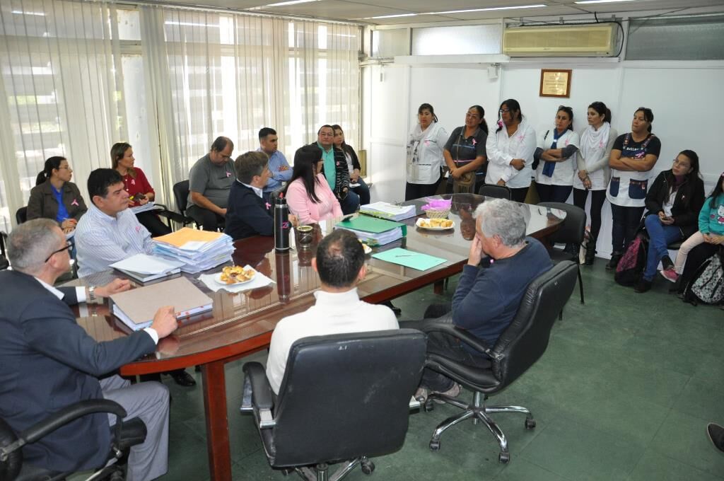 Comision-de-Hacienda-Docentes-Presidencia-de-la-Plaza-19-10-07-01