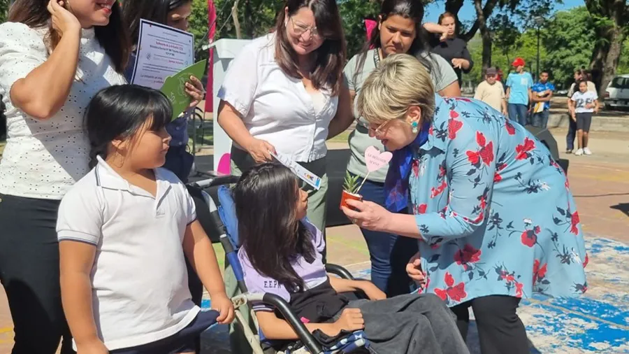 Reconocimiento-a-instituciones-25-11-27-03