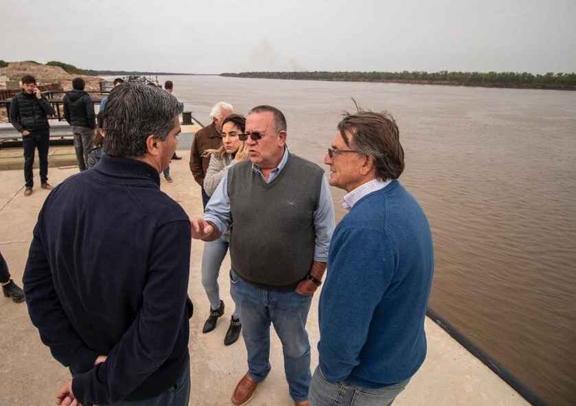 Jorge-Capitanich-Grupo-Las-Palmas-19-09-05-01