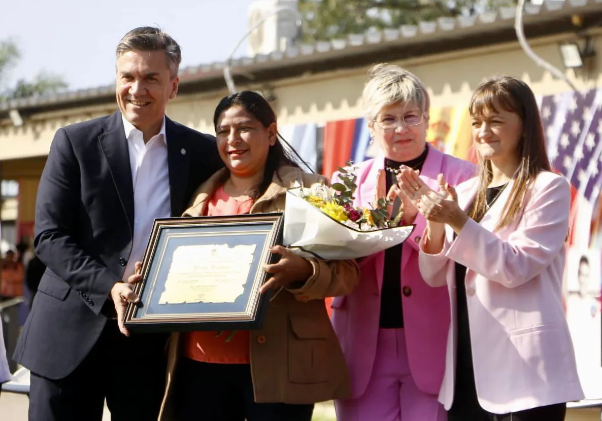 Feria-Iberoamericana-del-Libro-Inauguracion-24-10-03-03