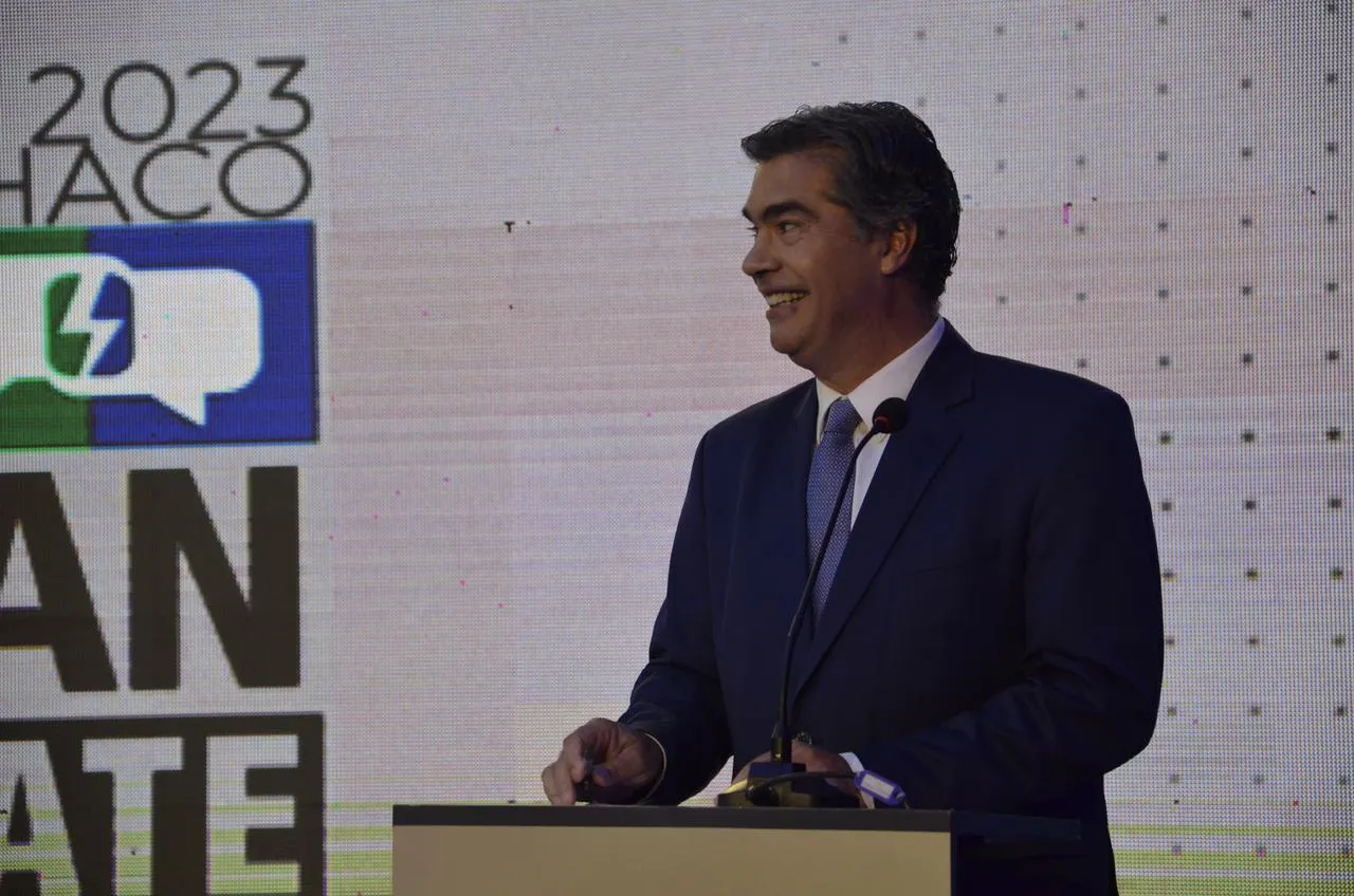 Jorge-Capitanich-Debate-electoral-23-08-29