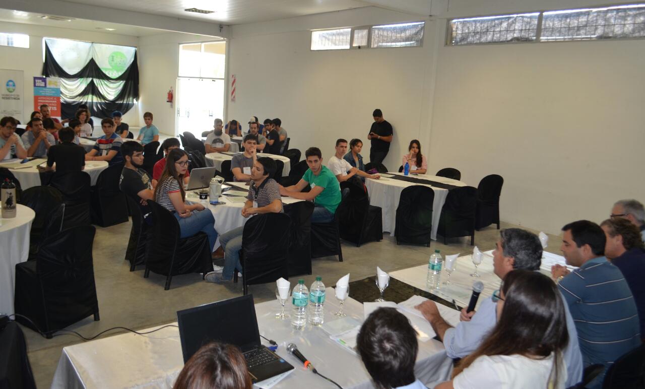 Hackathon-del-Litoral-18-12-13-01