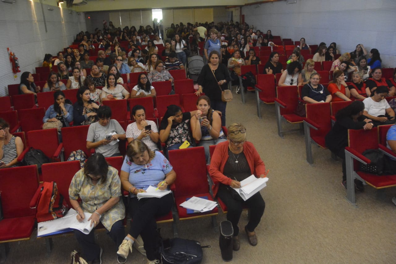 Concursos-docentes-19-12-03-01