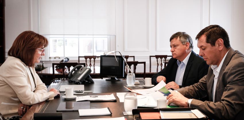 Domingo-Peppo-Patricia-Bullrich-19-01-11-01