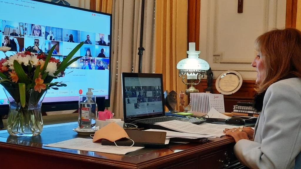 creacion-equipos-interdisciplinarios-para-atender-problematicas-universitarias