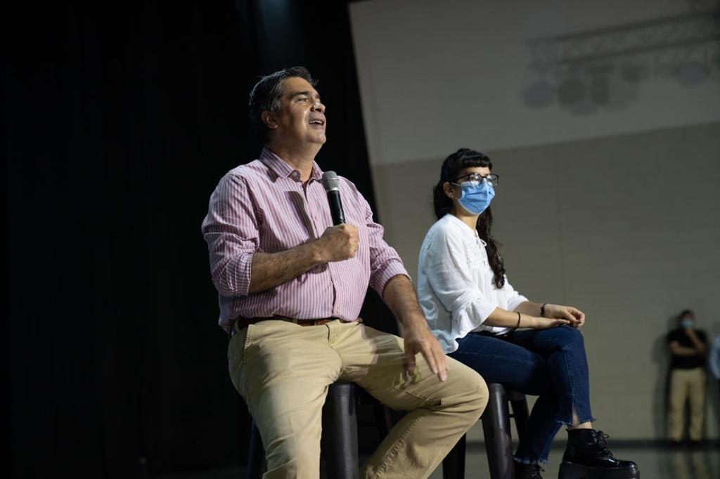 Jorge-Capitanich-y-Analia-Rach-Quiroga 2021-09-29