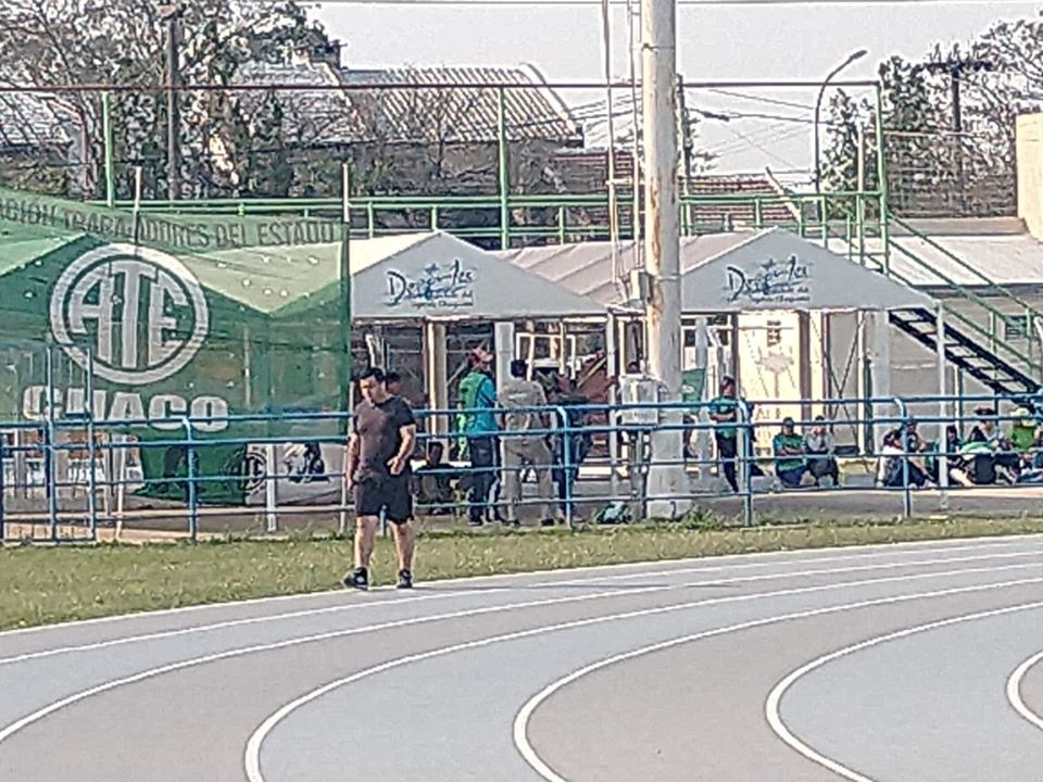 Trabajadores-del-Instituto-del-Deporte-Chaquenio-19-09-30-05