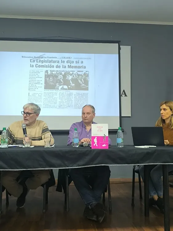 Conversatorio-Memoria-sobre-el-pasado-reciente-25-09-05-01