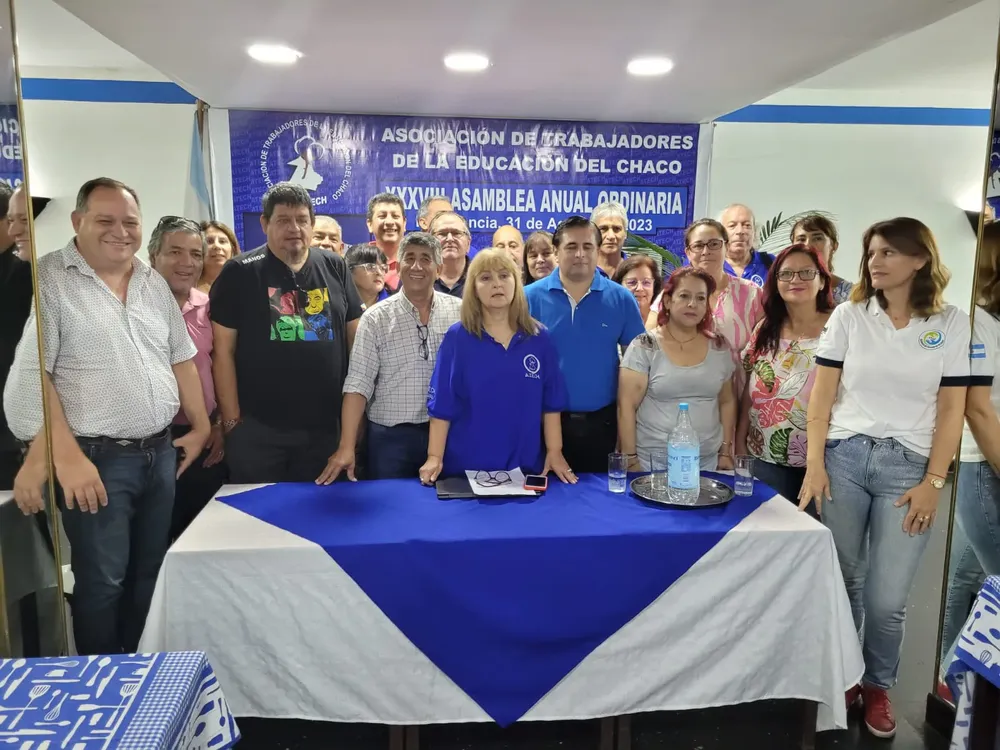 Sindicatos-docentes-CGT-24-02-07-04