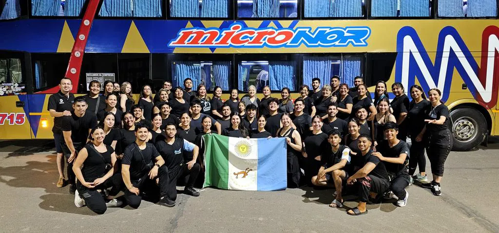 Delegación chaqueña parte rumbo a Cosquin 25-01-28