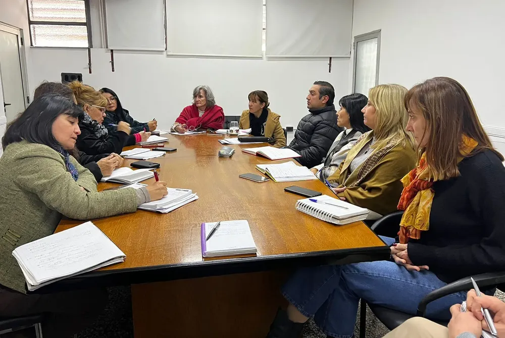 Educacion-Salud-Campania-contra-el-mosquito-24-05-29-01