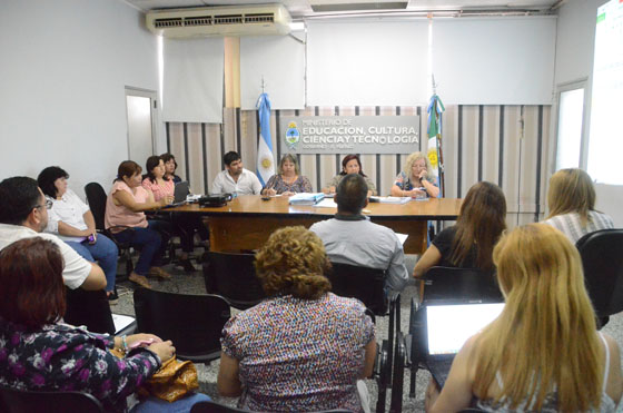 Mesa-Tecnica-Competencia-de-titulos-16-04-27-02