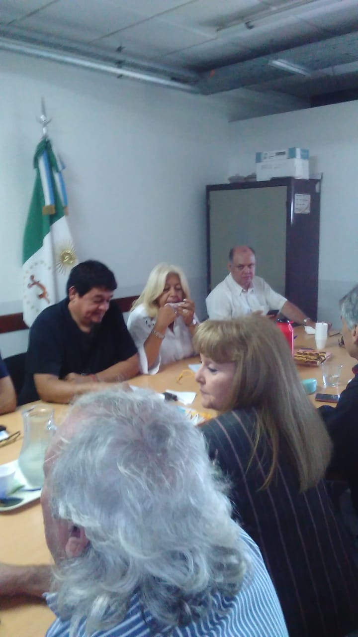 Frente-Gremial-Docente-18-05--02-01