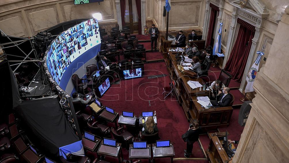 Sesion-Senado-20-09-04-01