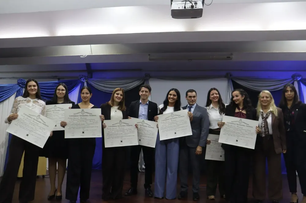 UTN-Egresados-de-ingenieria-en-calidad-26-05-25-01