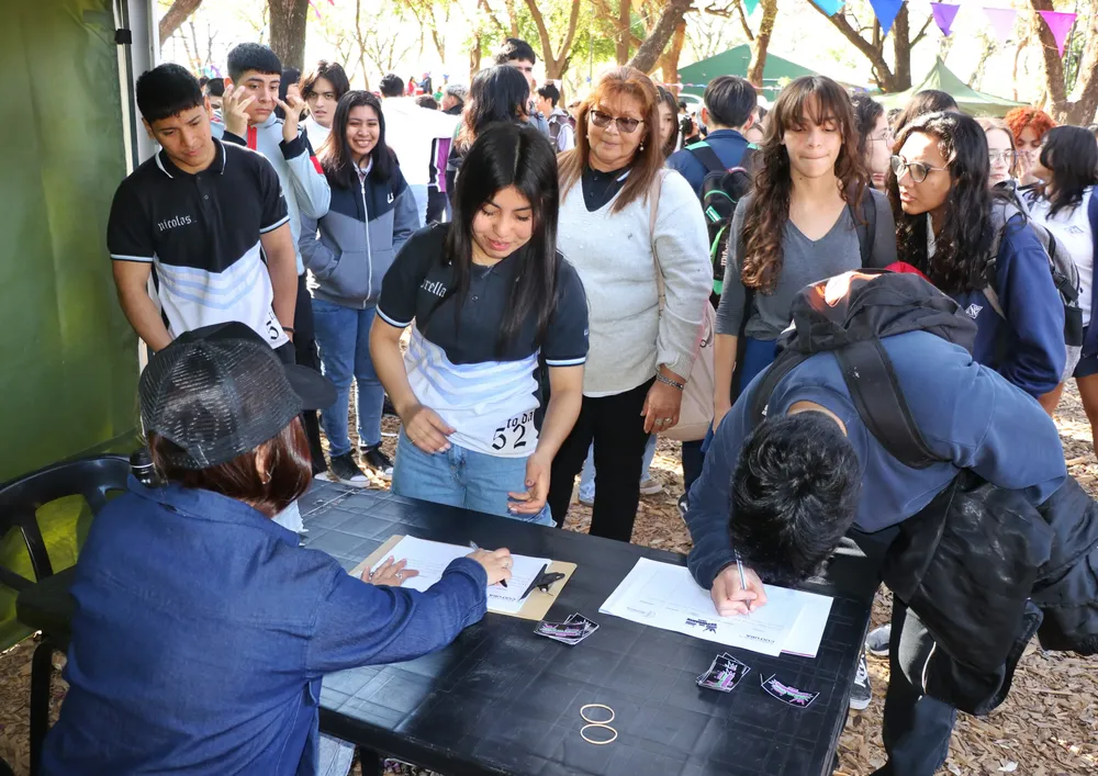 Semana-del-Estudiante-Anuncio-24-09-06-03