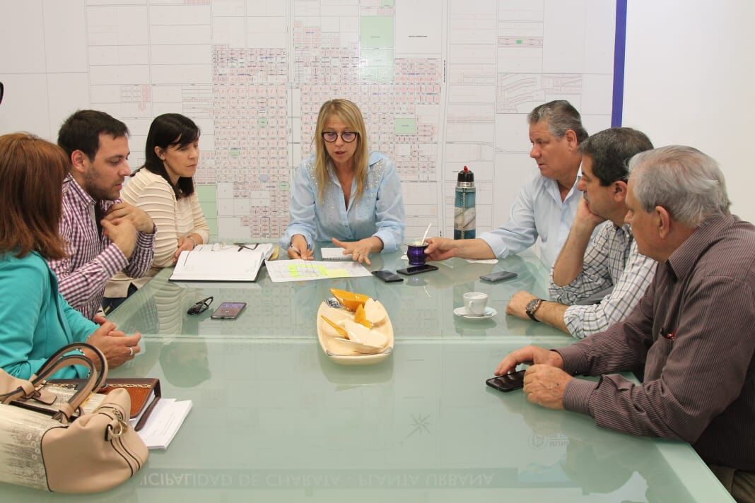 Elida-Cuesta-Ruben-Aquino-Maria-Luisa-Chomiak-18-10-08-01